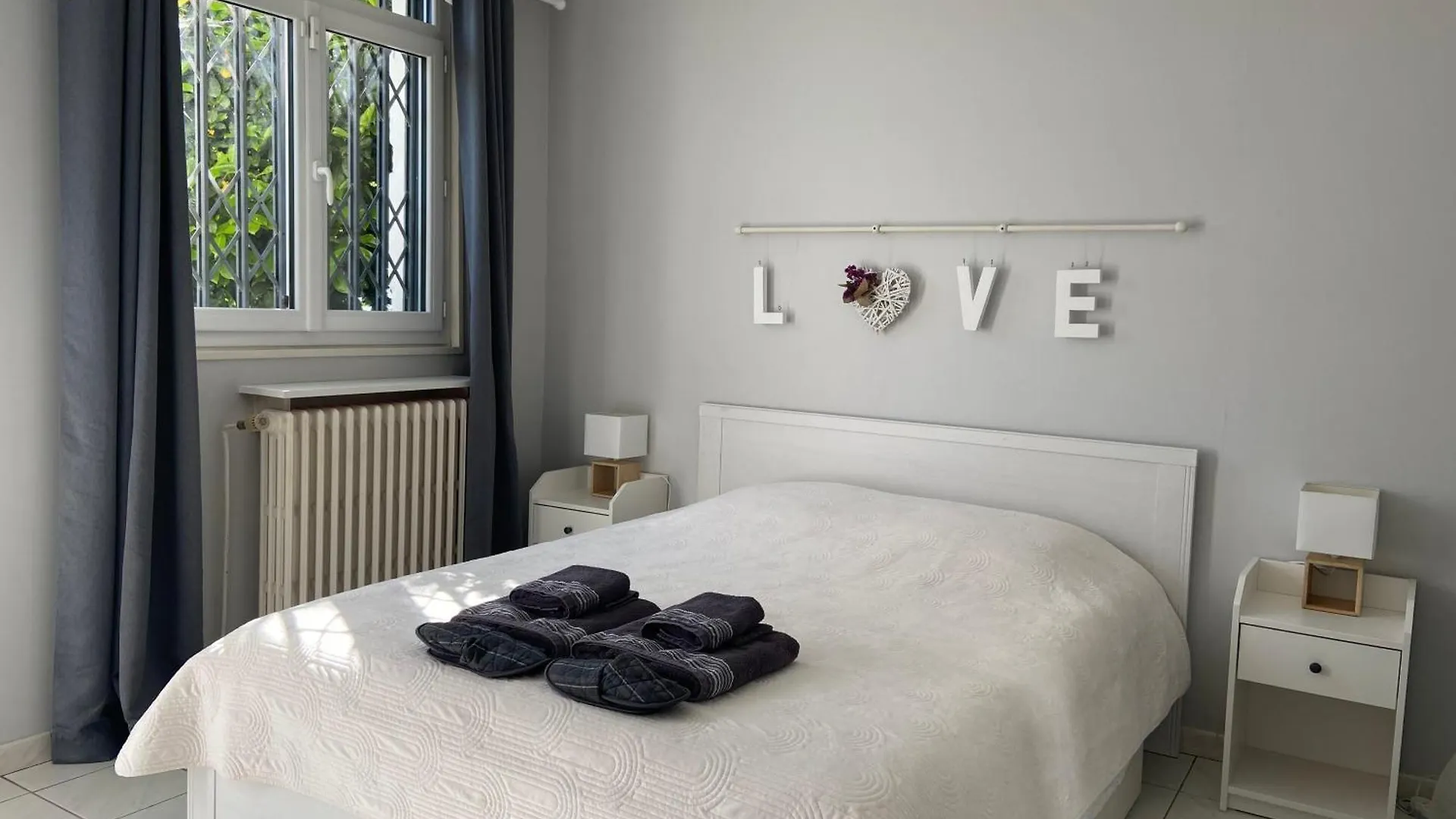 Sweet Home - 55M2 Appartment, Garden, Swimming Pool, Parking Toulouse France